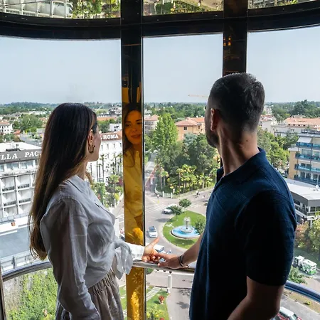 Hotel Panoramic Plaza