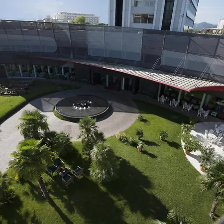 Hotel Plaza 4*