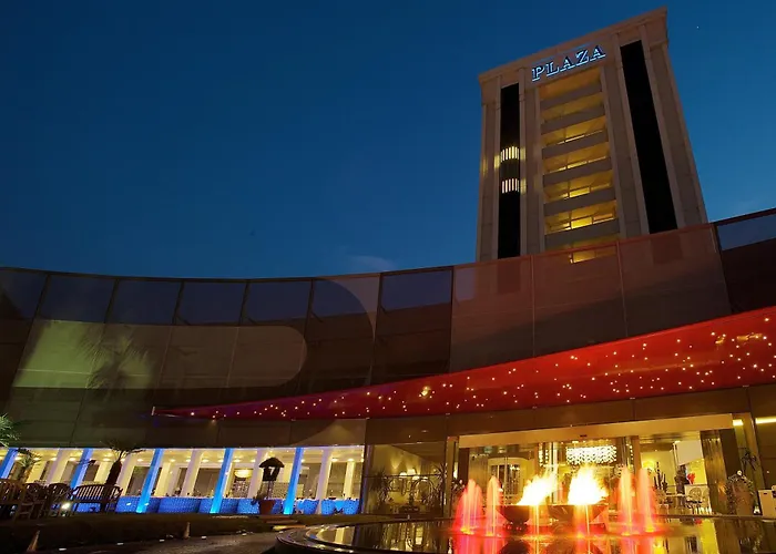 מלון Plaza אבנו טרמה